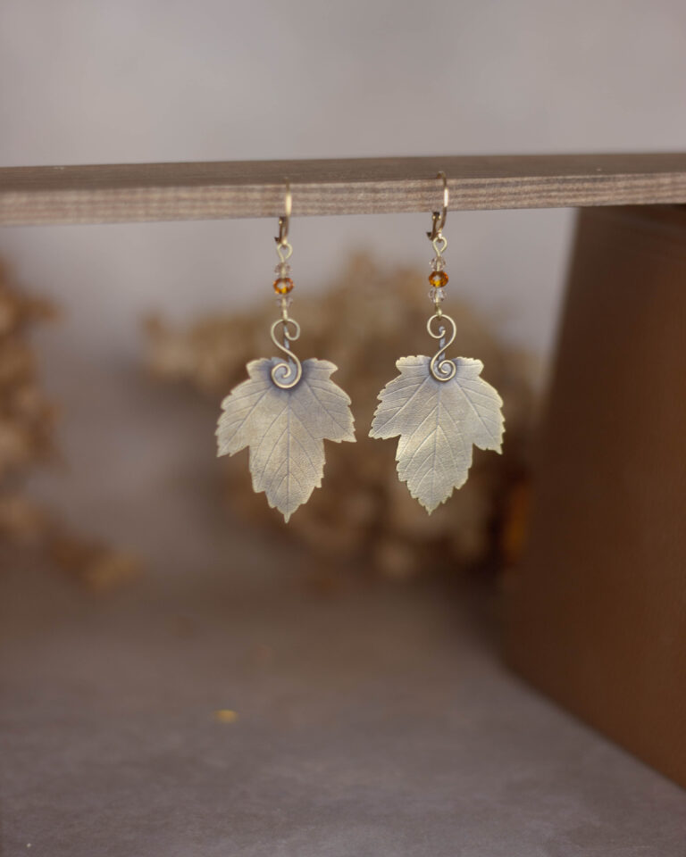 Boucles d'oreilles artisanales feuille d'érable