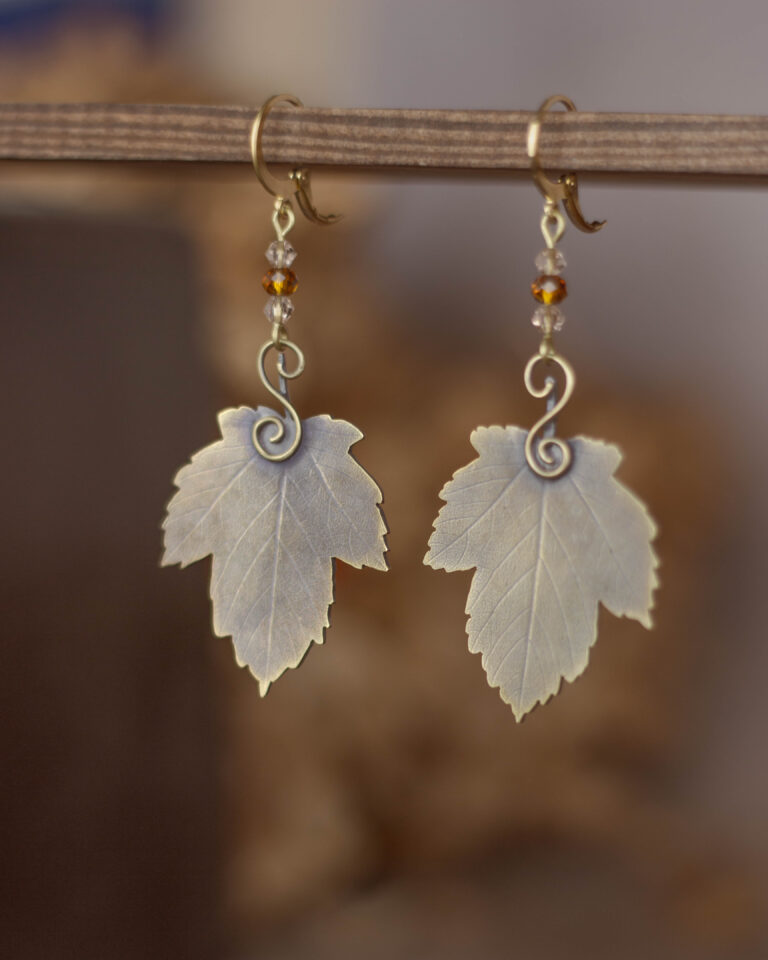 Boucles d'oreilles artisanales feuille d'érable