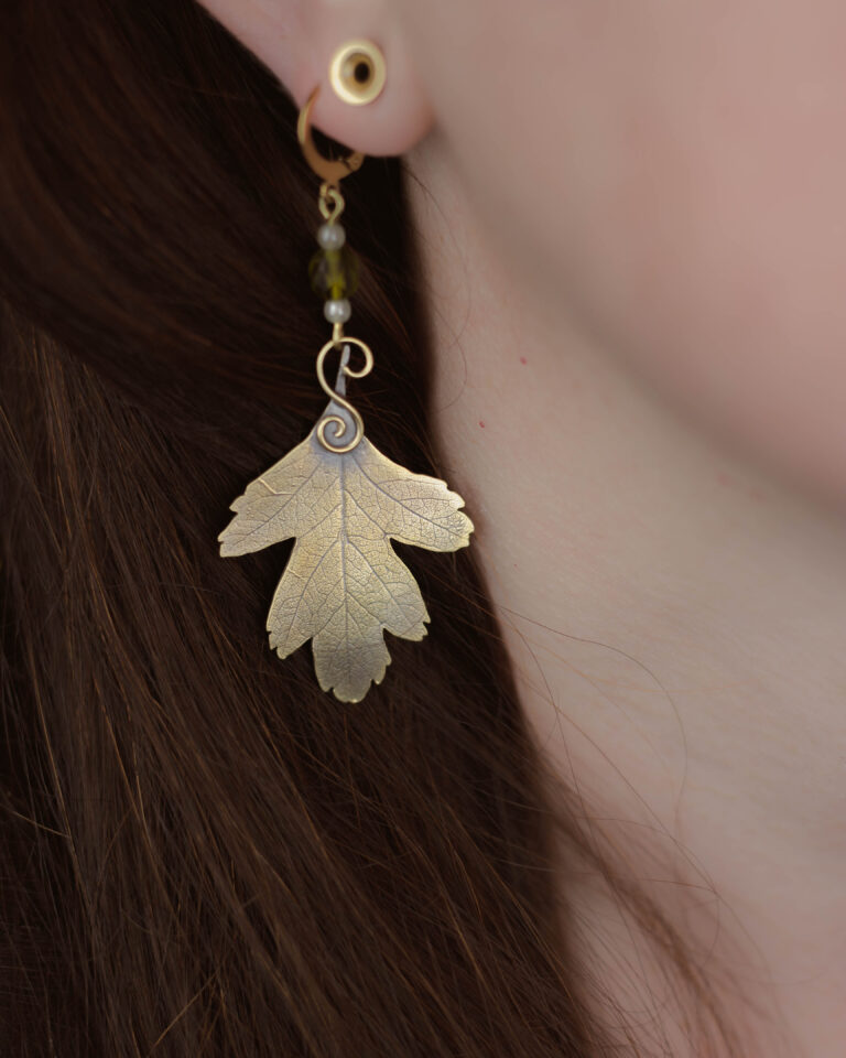 Boucles d'oreilles artisanale feuille de lierre
