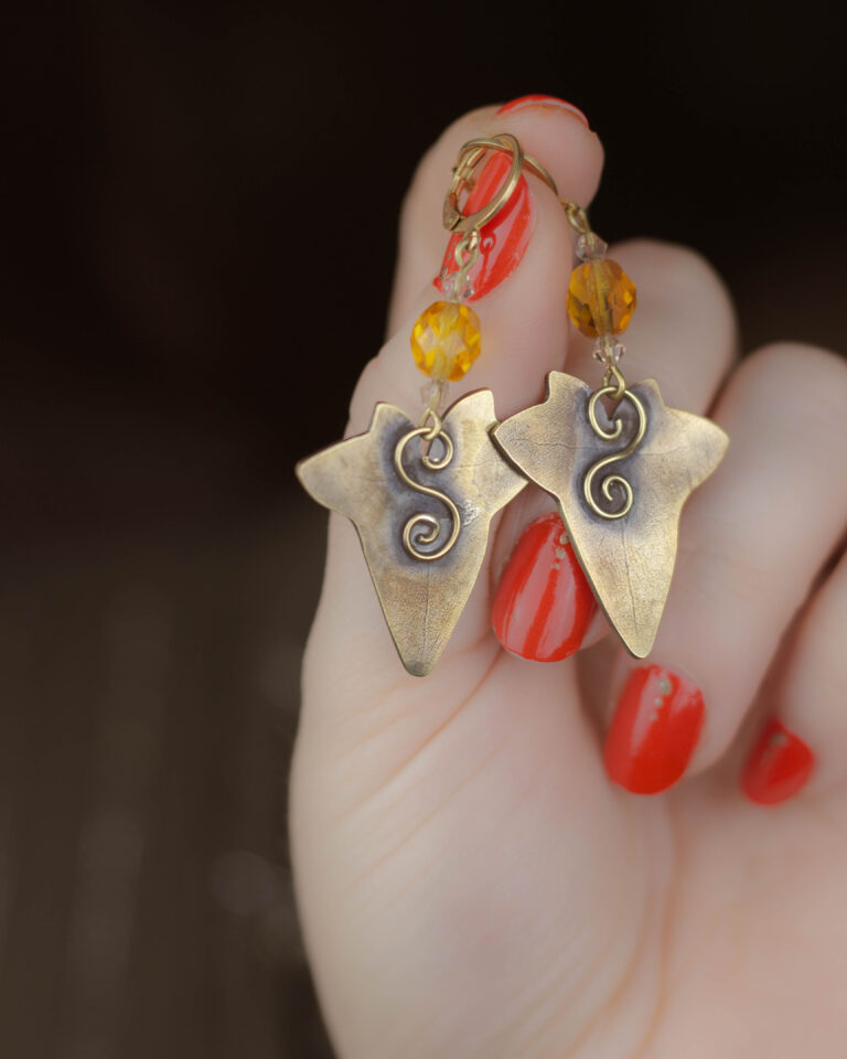 Boucles d'oreilles artisanale feuille de lierre